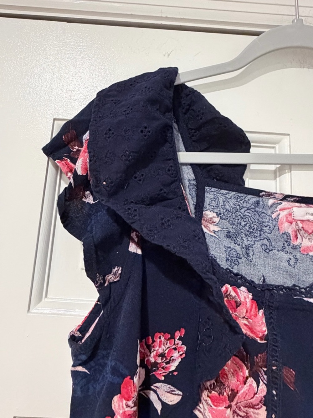 Maurices XL Floral Ruffle Sleeve Top Navy Pink Boho - Picture 7 of 7